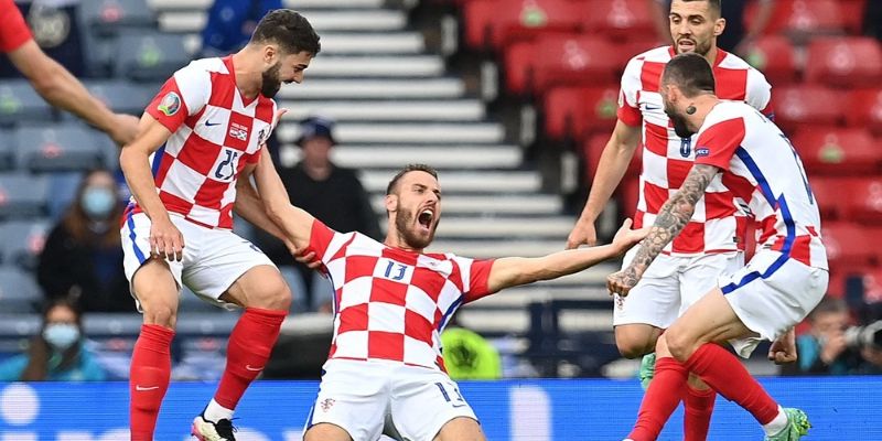 Đánh giá chung về phong độ tây ban nha vs croatia